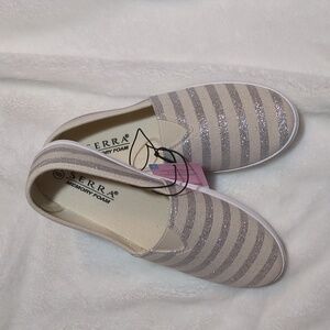 Serra Ladies Memory Foam A-Line Shoes Linen & Silver Glitter Size 8